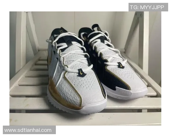 中端足球鞋推荐:球星同款性价比之选,提升你的球场表现