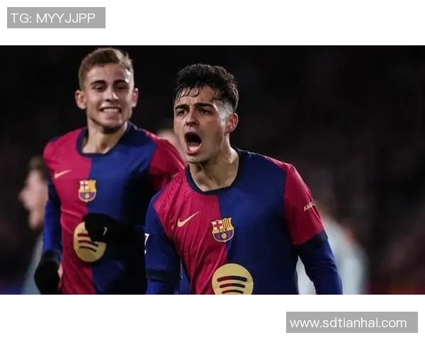 巴拿马足球巨星闪耀赛场引领球队奋勇拼搏书写传奇篇章